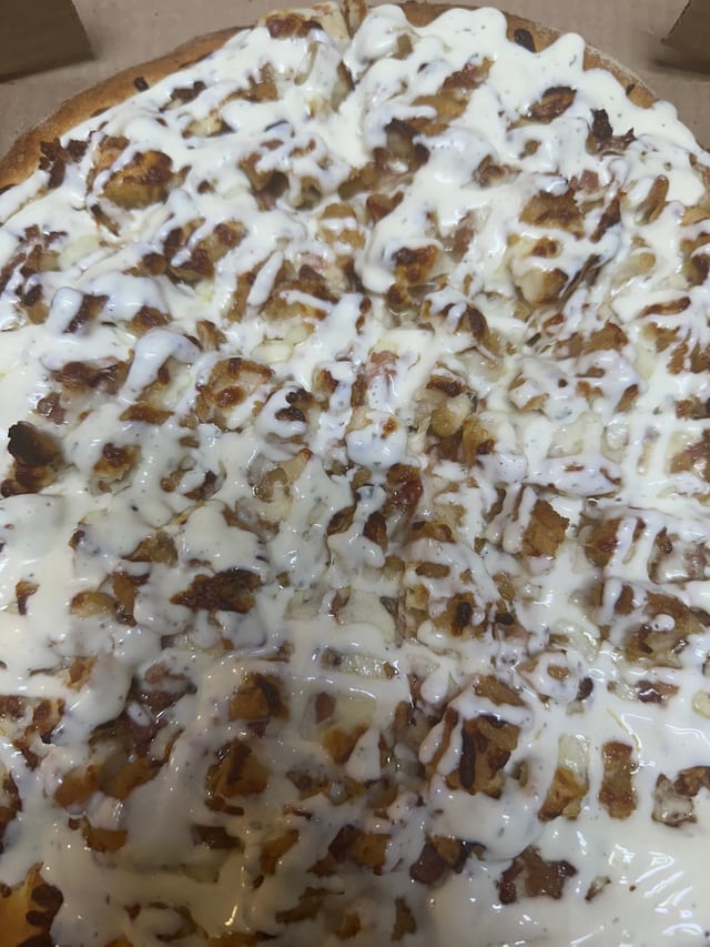 Chicken bacon ranch pizza.